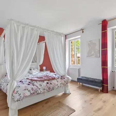 La Bastide Du *